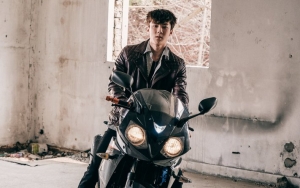 Segera Tayang, Sehun EXO Pamer Kemampuan Bela Diri di 'Dokgo Rewind'