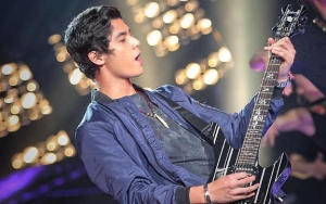 Al Ghazali Unggah Video Tik Tok, Netter: Alay Tapi Ganteng
