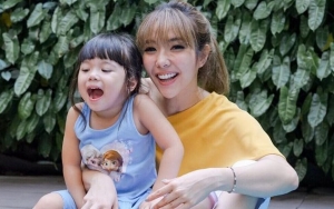 Terharu Gempi Rajin Belajar, Gisella Anastasia Ucap Terima Kasih pada Asisten Rumah Tangganya