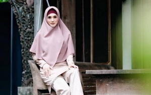 Bareng Umi Pipik, Riasan Menor Mulan Jameela Jadi Sorotan