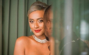 Dikabarkan Retak, Kimmy Jayanti Pamer Foto Pernikahan Hingga 'Tampar' Akun Gosip