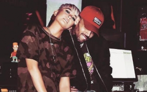 Agnes Monica Cium Mesra Chris Brown di Teaser Video Klip 'Overdose', Netter Pro-Kontra
