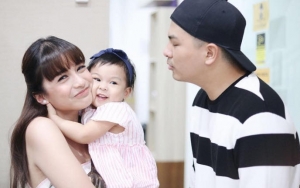 Bosan Ditanya Soal Tambah Momongan, Chelsea Olivia Akui Takut Kasih Sayangnya Terbagi