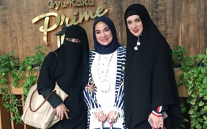Mulan Jameela Sholawatan Bareng Umi Pipik, Warganet Merinding