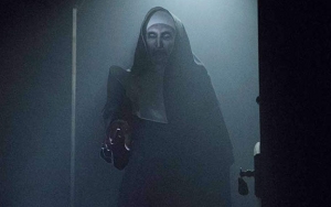 Depak 'Crazy Rich Asians', 'The Nun' Rajai Box Office di Pekan Perdana