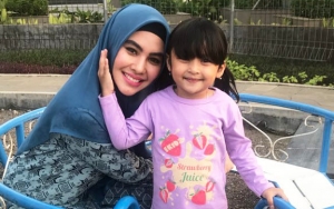 Dikabarkan Tak Akur, Kartika Putri Beber Hubungannya dengan Mantan Istri Habib Usman