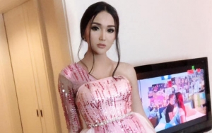 Jadi Trending, Video Lirik 'Semalam Bobo di Mana' Lucinta Luna Dikomentari Vlogger Malaysia