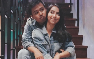 Akui Cinta Lokasi, Clairine Clay Tak Anggap Joshua Suherman Publik Figur