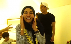 Sebut Berhijab Tak Harus Jaim dan Unggah Video 'Dugem', Nikita Mirzani Tuai Pro Kontra