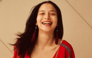 Putri Marino Menghitung Hari Jelang Lahiran, Tubuh Tetap Kurus Curi Perhatian