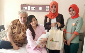 Berusia 56 Hari, Paras Tampan Bayi Bule Baby Margaretha Curi Perhatian Warganet