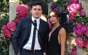 Unggah Foto Topless Sang Ibu, Brooklyn Beckham Kena 'Semprot' Netizen