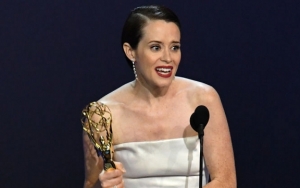 Perankan Ratu Elizabeth II, Claire Foy Bawa Pulang Piala Emmy Awards 2018