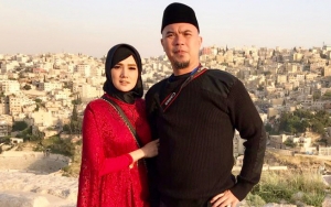 Mulan Pamer Foto Dhani Senyum Bahagia Ditemani Anak-Anak, Maia Kena 'Semprot' Soal Isu Al Pingsan