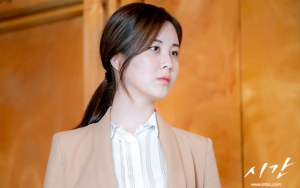 Hampir Mati di 'Time', Konsentrasi Akting Seohyun SNSD Dipuji