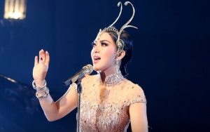 Beli Tiket Konser Rp 25 Juta 'Journey of Princess Syahrini' Dapat Cincin Emas 24 Karat