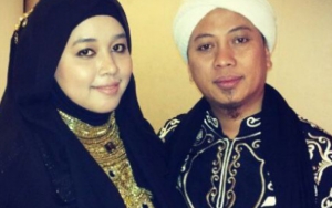 Dian Rositaningrum Eks Opick Minta Maaf ke Mendiang Mantan Mertua