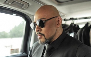 Terkesan Usai Undang Bocah Pelintas Negara di 'Hitam Putih', Deddy Corbuzier Tertawakan Ini