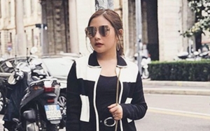 Pamer Makan Ngemper di Italia, Harga Jaket Prilly Latuconsina Malah Bikin Salfok