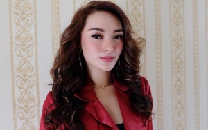 Dituding Cuma Gimmick, Ini Penyebab Zaskia Gotik Pingsan di Atas Panggung