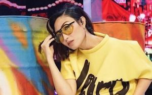 Mampir ke Kedai Kopi dengan Tampilan Seperti Ini, Ayu Dewi Bikin Netter Ngakak
