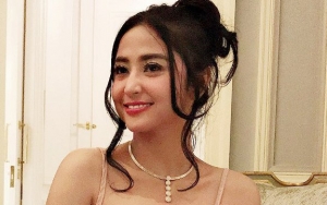 Sang Anak Dinikahi Karena Harta, Ayah Dewi Persik Menangis
