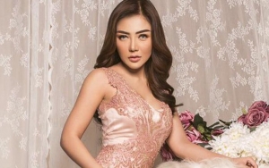 Bella Shofie Pamer Tubuh Langsing 17 Hari Usai Melahirkan, Netter Malah Ejek Mirip Lucinta Luna