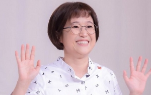 Komedian Song Eun Yi Angkat Tangan Perihal Pernikahan