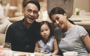 Ambil Rapor Bareng di Sekolah, Pose Thalia Putri Ruben Onsu Curi Perhatian