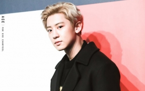 Serius di Sesi Baca Naskah 'Memories of the Alhambra', Senyum Irit Chanyeol Bikin Gemas