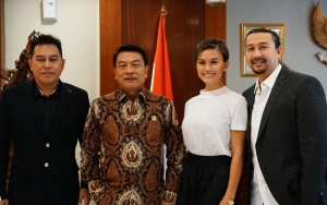Makan Siang Bareng Kepala Staf Kepresidenan, Agnes Monica Bakal Ketemu Presiden Joko Widodo?