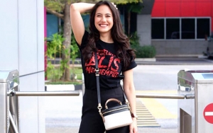 Jauh-Jauh Liburan ke Inggris, Pevita Pearce Cuma Jadi 'Tukang Rumput'