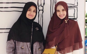 Zaskia Sungkar Tampil Anggun di New York, Shireen Akui Sang Kakak Sempat Sakit Sebelum Berangkat