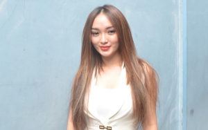 Tanggapi Tuduhan Gimmick Pingsan di Atas Panggung, Zaskia Gotik Akui Sudah Punya Kekasih