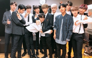 Manajer Wanna One Dorong Fans Hingga Jatuh,  Ini Kata Agensi