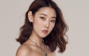 Akibat Ukuran Kaki Kecil, Model Han Hye Jin Alami Cedera Ini