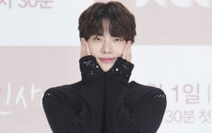 Hadiri Jumpa Pers 'Beauty Inside', Tingkah Ekstra Ahn Jae Hyun Bikin Ngakak
