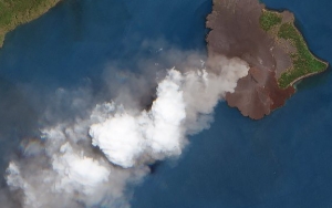 Aktivitas Vulkanik Meningkat, Gunung Anak Krakatau Keluarkan Lava Pijar