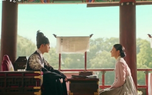 Awas Baper, Intip Kedekatan D.O. dan Nam Ji Hyun di Balik Layar '100 Days My Prince'
