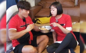 'Running Man' Posting Momen Manis Kim Jong Kook - Jeon So Min, Netter Tolak Loveline