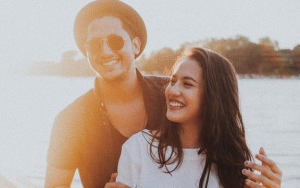 Keenan Pearce Bagikan Foto Masa Kecil, Gaya Pevita Pearce Dandan 'Emo' Bikin Pangling