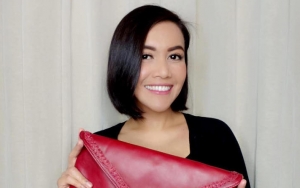 Shakira Jalani Pengobatan, Denada Bantu Usir Kejenuhan dengan Bikin Kue