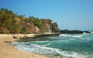 Penuh dengan Cerita Seram, Ini Dia 8 Lokasi Wisata Mistis di Indonesia yang Wajib Kalian Kunjungi