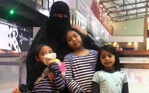 Cerita Mantan Istri Opick Soal Gempa Tsunami Palu, Binatang Sudah Beri Tanda