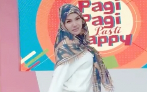 Ngaku Hamil Anak Ketiga, Nikita Mirzani Alami Mual Hingga Ngidam Berlian