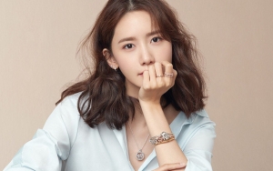 Pemotretan dengan Brand Perhiasan, Yoona Bahas Liburan ke Eropa Bareng Keluarga