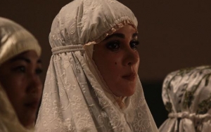 Sebelumnya Dipuji, Riasan Wajah Luna Maya di Film 'Suzzanna' Ini Banjir Hujatan