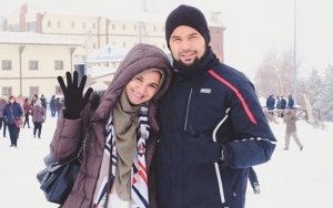 Shireen Sungkar Bersandar Manja di Bahu Teuku Wisnu, Warganet Tersentuh