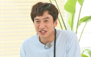 Foto Lee Kwang Soo Berkumis Tipis di 'Running Man' Jadi Sorotan, Makin Ganteng?