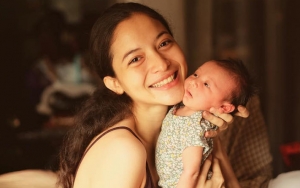 Menjadi Ibu Selama 3 Minggu, Ini Hal Luar Biasa yang Dirasakan Putri Marino